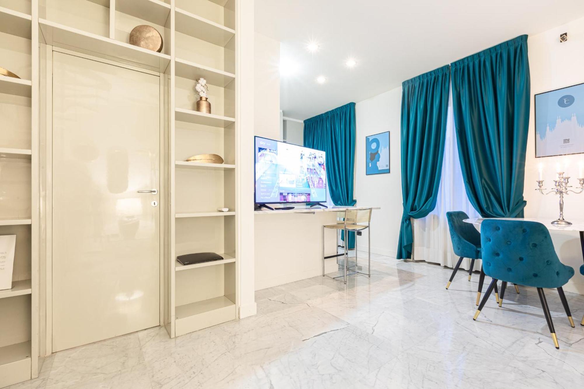 Monte Napoleone Split-Level Terrace Apartment - Top Collection Milano Exterior foto