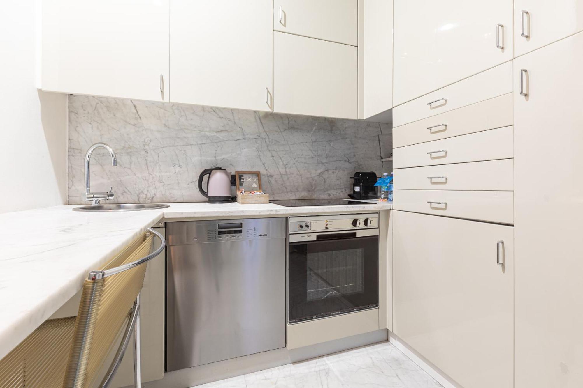 Monte Napoleone Split-Level Terrace Apartment - Top Collection Milano Exterior foto