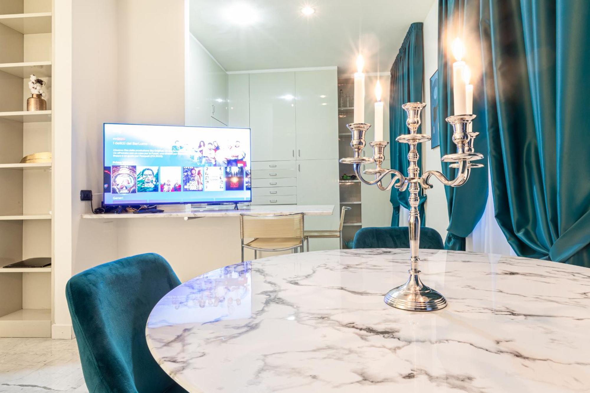 Monte Napoleone Split-Level Terrace Apartment - Top Collection Milano Exterior foto