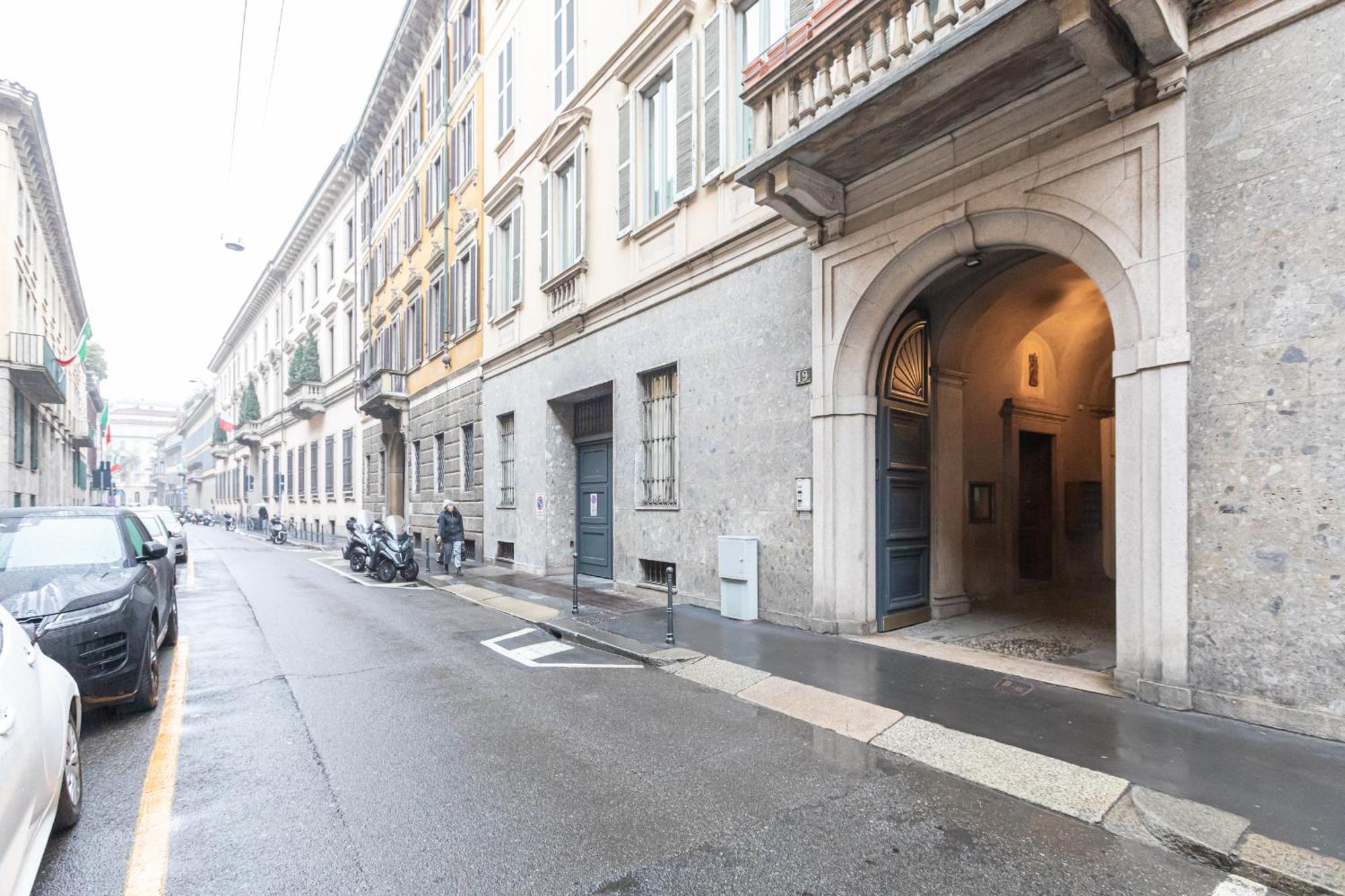 Monte Napoleone Split-Level Terrace Apartment - Top Collection Milano Exterior foto