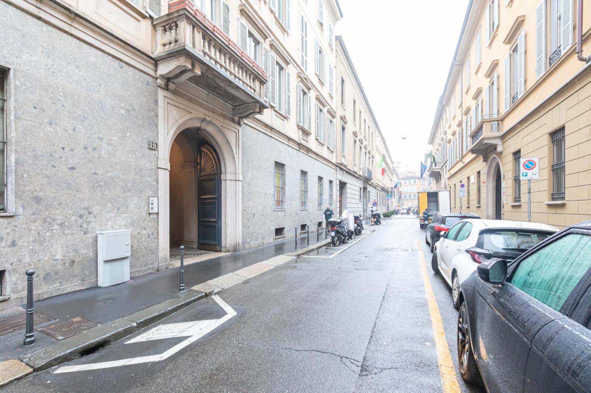 Monte Napoleone Split-Level Terrace Apartment - Top Collection Milano Exterior foto